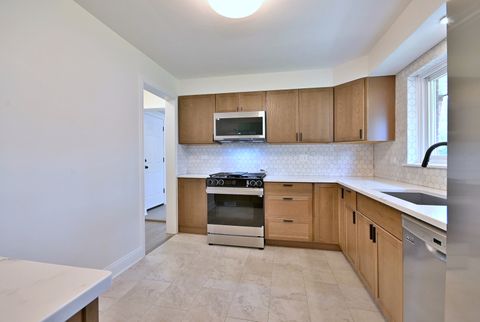 Tiny photo for 6750 N Kostner Avenue, Lincolnwood, IL 60712 (MLS # 12498294)