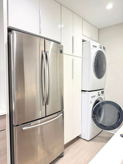 Tiny photo for 618 E Old Willow Road #183-B, Prospect Heights, IL 60070 (MLS # 12607519)