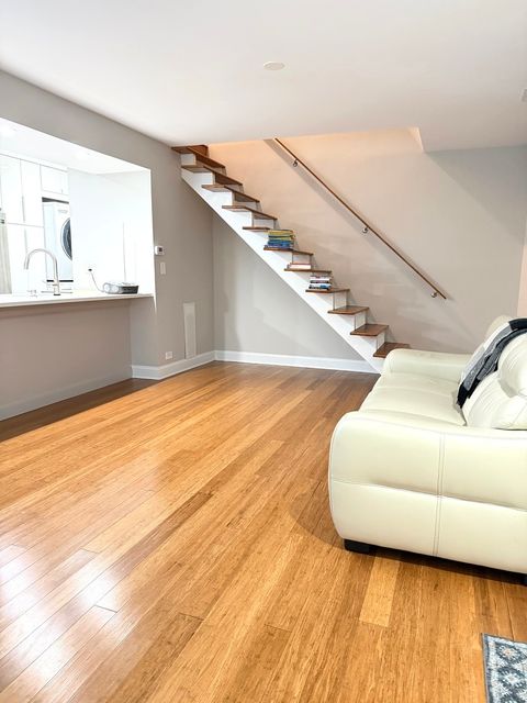 Tiny photo for 618 E Old Willow Road #183-B, Prospect Heights, IL 60070 (MLS # 12607519)