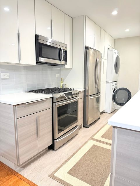 Tiny photo for 618 E Old Willow Road #183-B, Prospect Heights, IL 60070 (MLS # 12607519)