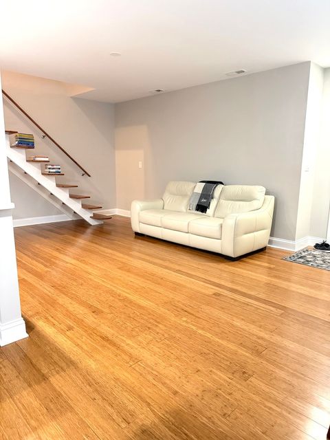 Tiny photo for 618 E Old Willow Road #183-B, Prospect Heights, IL 60070 (MLS # 12607519)