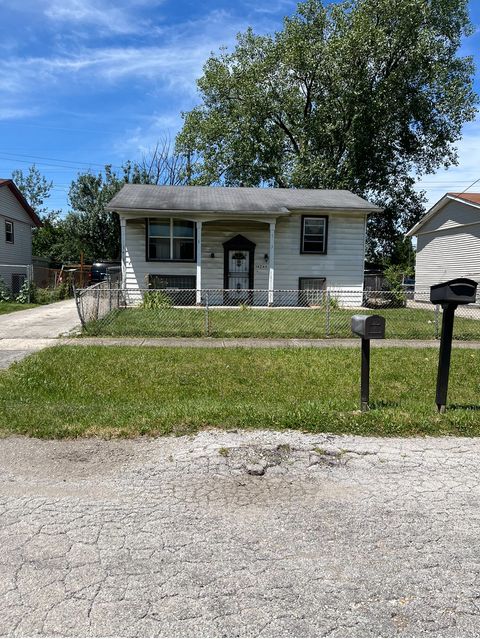 A home in Dixmoor