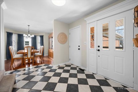 Tiny photo for 2060 Arapaho Drive, West Chicago, IL 60185 (MLS # 12592922)