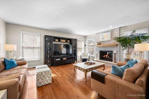 Tiny photo for 2060 Arapaho Drive, West Chicago, IL 60185 (MLS # 12592922)