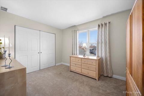 Tiny photo for 2060 Arapaho Drive, West Chicago, IL 60185 (MLS # 12592922)