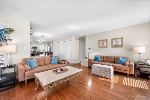 Tiny photo for 2060 Arapaho Drive, West Chicago, IL 60185 (MLS # 12592922)