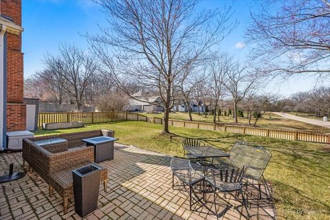 Tiny photo for 2060 Arapaho Drive, West Chicago, IL 60185 (MLS # 12592922)