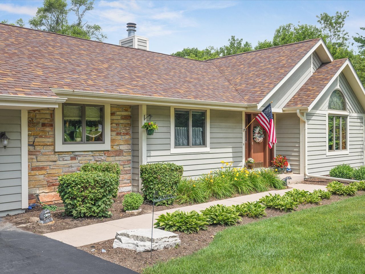 12828 Menominee Trail