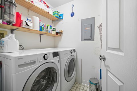 Tiny photo for 51 Old Oak Drive #414, Buffalo Grove, IL 60089 (MLS # 12525549)