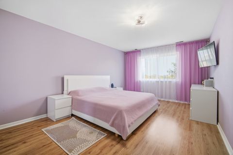 Tiny photo for 51 Old Oak Drive #414, Buffalo Grove, IL 60089 (MLS # 12525549)