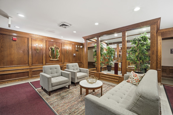 51 Old Oak Drive 414