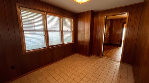 Tiny photo for 113 W Delaware Street, Dwight, IL 60420 (MLS # 12490955)