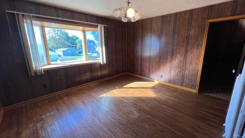 Tiny photo for 113 W Delaware Street, Dwight, IL 60420 (MLS # 12490955)