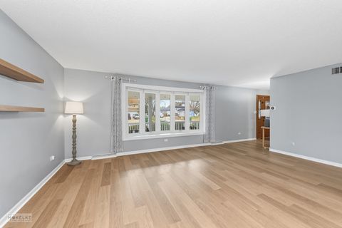 Tiny photo for Shorewood, IL 60404 (MLS # 12510530)