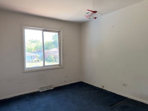 Tiny photo for 252 S Ellis Avenue, Glenwood, IL 60425 (MLS # 12486598)