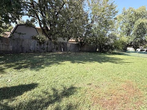 Tiny photo for 252 S Ellis Avenue, Glenwood, IL 60425 (MLS # 12486598)