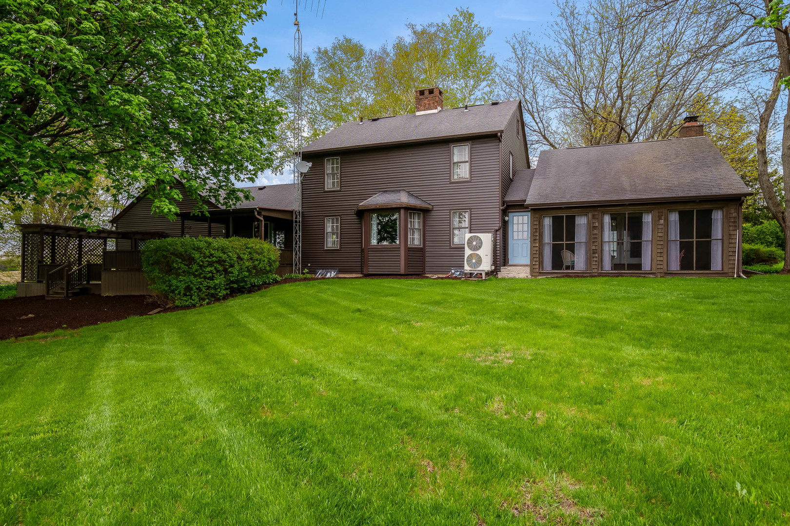 Properties 2 10562 Town Hall Road