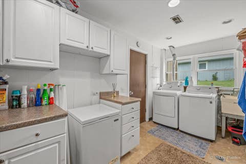 Tiny photo for 163 S Circle Avenue, Bloomingdale, IL 60108 (MLS # 12702090)