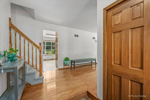 Tiny photo for 163 S Circle Avenue, Bloomingdale, IL 60108 (MLS # 12702090)