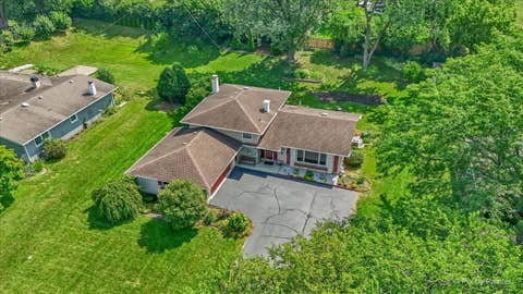 Tiny photo for 163 S Circle Avenue, Bloomingdale, IL 60108 (MLS # 12702090)