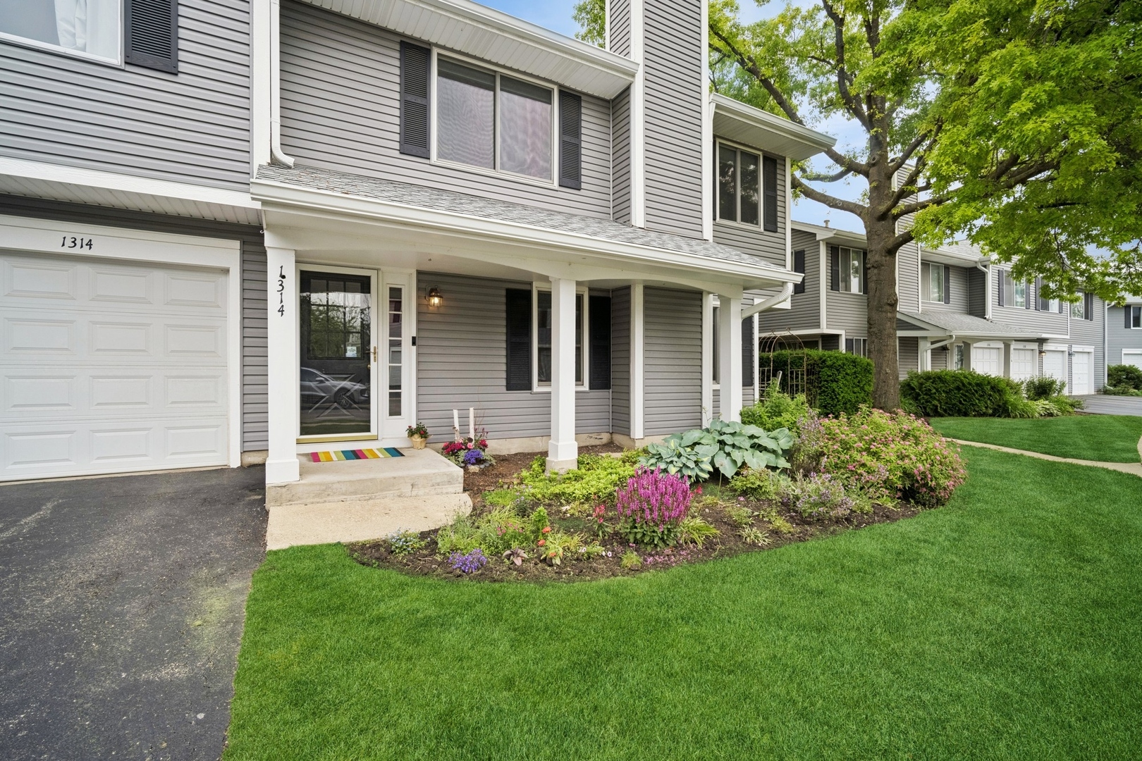 1314 Barclay Lane 1314