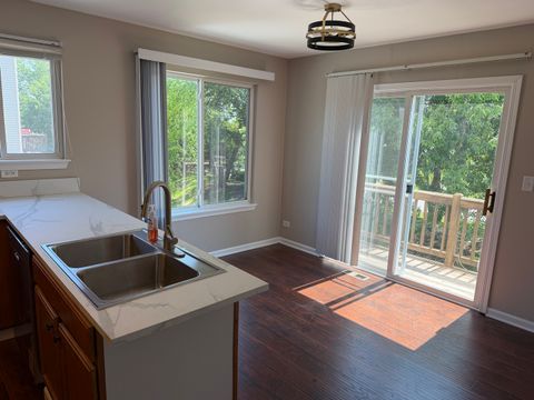 Tiny photo for 955 EMERALD Drive, Pingree Grove, IL 60140 (MLS # 12660198)