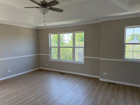 Tiny photo for 955 EMERALD Drive, Pingree Grove, IL 60140 (MLS # 12660198)