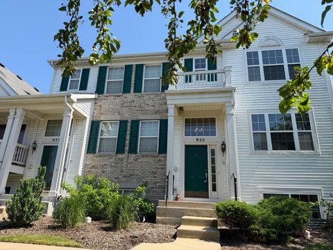 Photo of 955 EMERALD Drive, Pingree Grove, IL 60140 (MLS # 12660198)