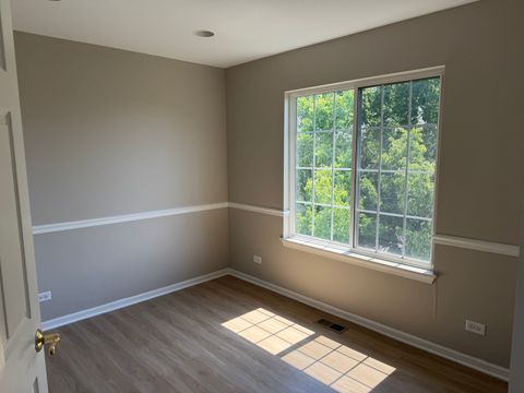 Tiny photo for 955 EMERALD Drive, Pingree Grove, IL 60140 (MLS # 12660198)