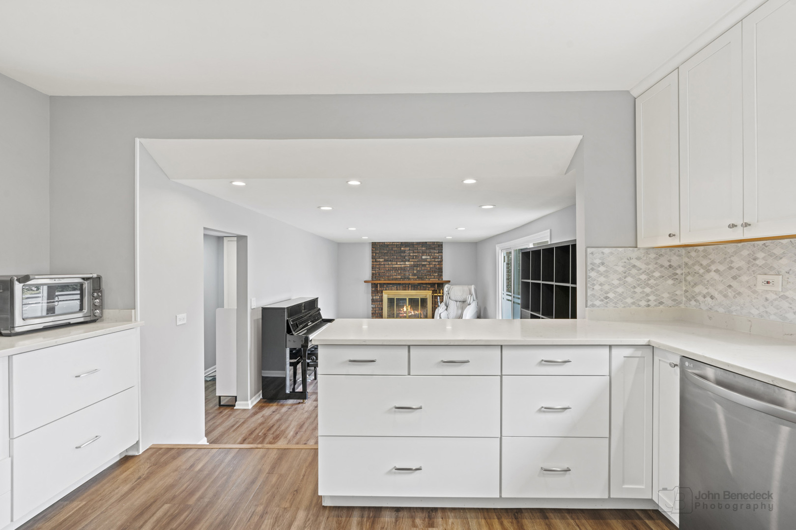 3842 Chester Drive