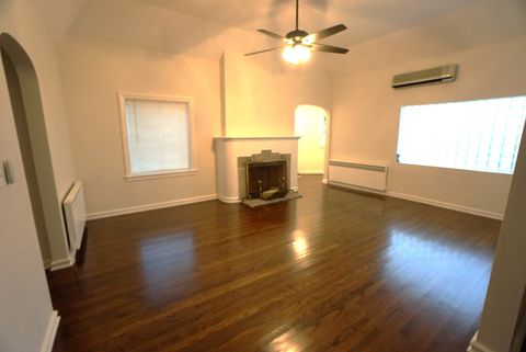 Tiny photo for 6826 N Knox Avenue, Lincolnwood, IL 60712 (MLS # 12507084)