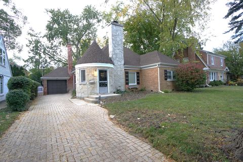 Photo of 6826 N Knox Avenue, Lincolnwood, IL 60712 (MLS # 12507084)