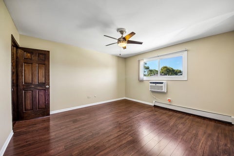 Tiny photo for 8970 N Parkside Avenue #304, Des Plaines, IL 60016 (MLS # 12785901)