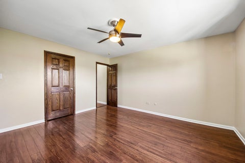 Tiny photo for 8970 N Parkside Avenue #304, Des Plaines, IL 60016 (MLS # 12785901)