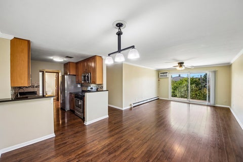 Tiny photo for 8970 N Parkside Avenue #304, Des Plaines, IL 60016 (MLS # 12785901)