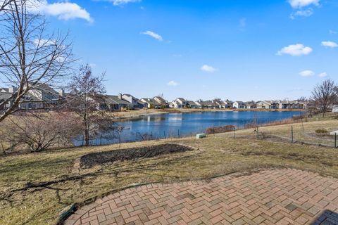 Tiny photo for 2517 PEMBROOK Point, Champaign, IL 61821 (MLS # 12577166)
