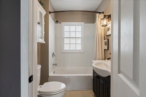 Tiny photo for 822 N Madison Street, Woodstock, IL 60098 (MLS # 12747638)