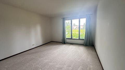 Tiny photo for 12 Kent Court, Willowbrook, IL 60527 (MLS # 12686679)