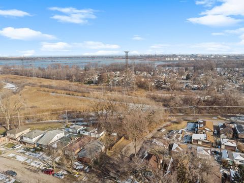 Tiny photo for 13059 S Buffalo Avenue, Chicago, IL 60633 (MLS # 12534270)