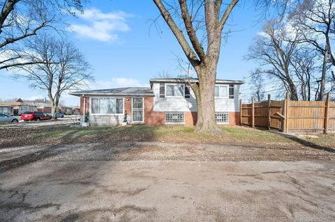 Tiny photo for 13059 S Buffalo Avenue, Chicago, IL 60633 (MLS # 12534270)