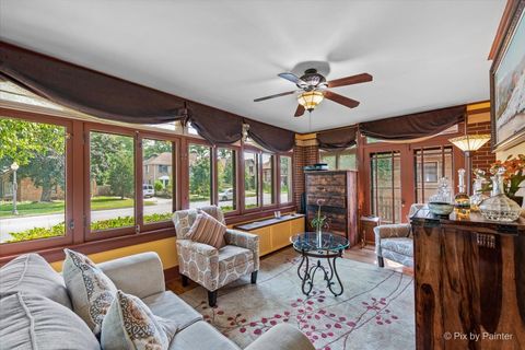 Tiny photo for 585 Park Street, Elgin, IL 60120 (MLS # 12602532)