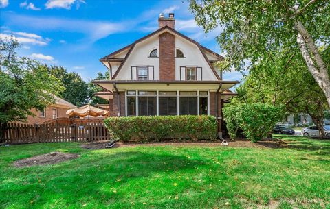 Tiny photo for 585 Park Street, Elgin, IL 60120 (MLS # 12602532)