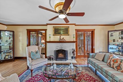 Tiny photo for 585 Park Street, Elgin, IL 60120 (MLS # 12602532)