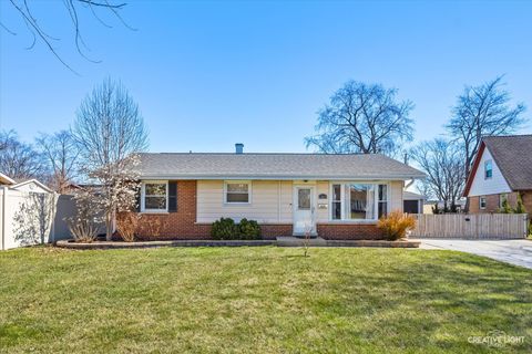 Photo of 13017 Park Court, Crestwood, IL 60418 (MLS # 12604753)