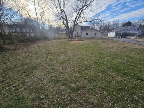 Tiny photo for 306 S Thomas Street, Christopher, IL 62822 (MLS # 12552728)