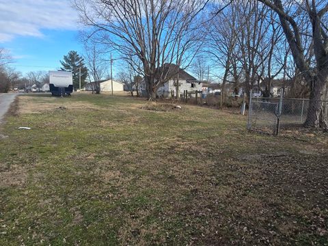 Tiny photo for 306 S Thomas Street, Christopher, IL 62822 (MLS # 12552728)