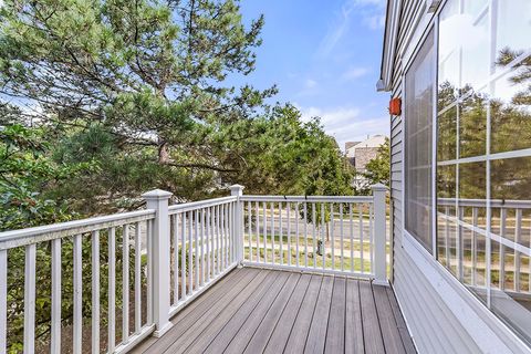 Tiny photo for 161 Lucerne Court, Wheeling, IL 60090 (MLS # 12491165)