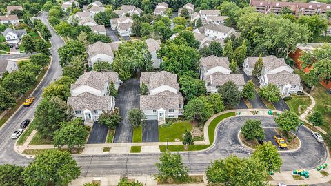 Tiny photo for 161 Lucerne Court, Wheeling, IL 60090 (MLS # 12491165)