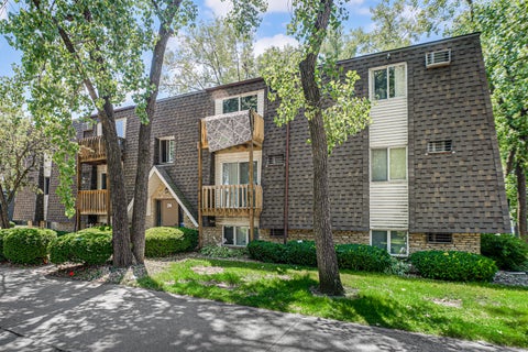 Tiny photo for 214 MADISON Street #2B, Joliet, IL 60435 (MLS # 12754885)