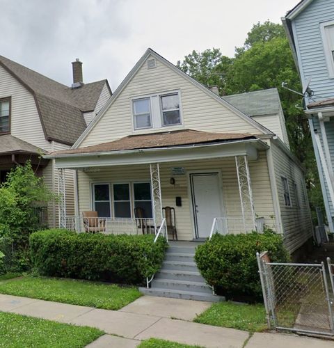 Photo of 8112 S Escanaba Avenue, Chicago, IL 60617 (MLS # 12483957)